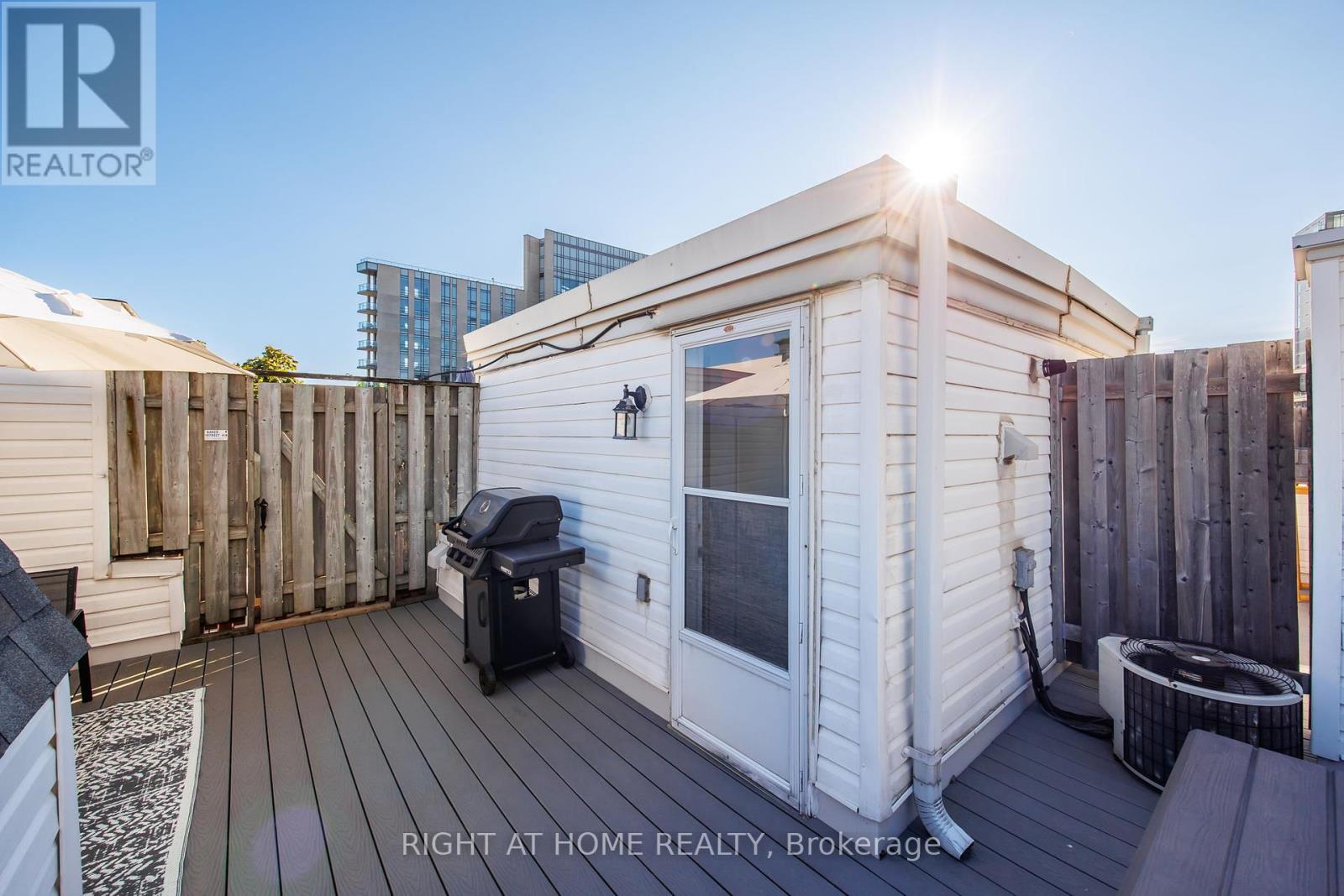 4304 - 43 Sudbury Street, Toronto, Ontario  M6J 3W6 - Photo 31 - C12408476