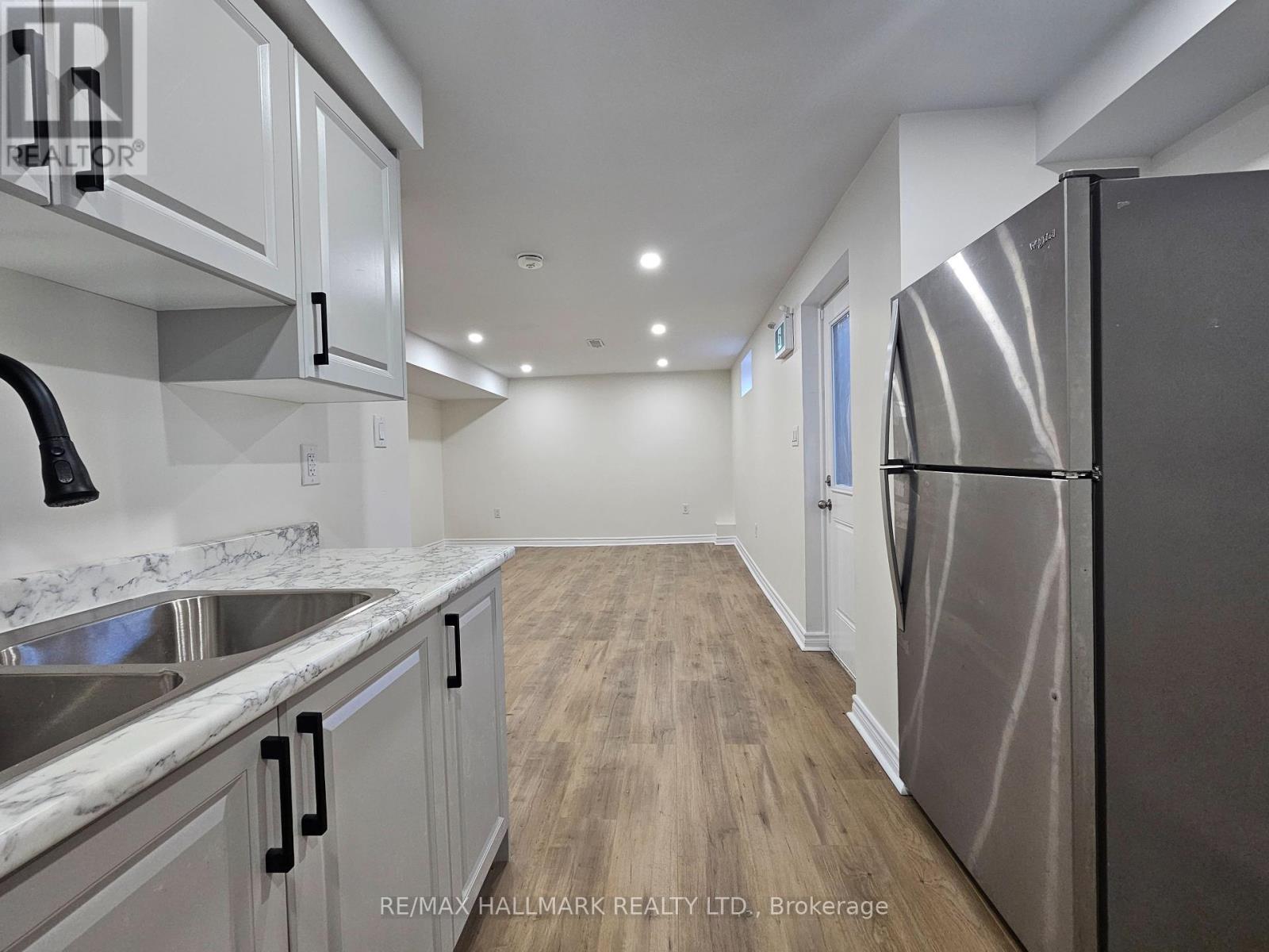 Unknown Address, ,     - Photo 10 - E12417099