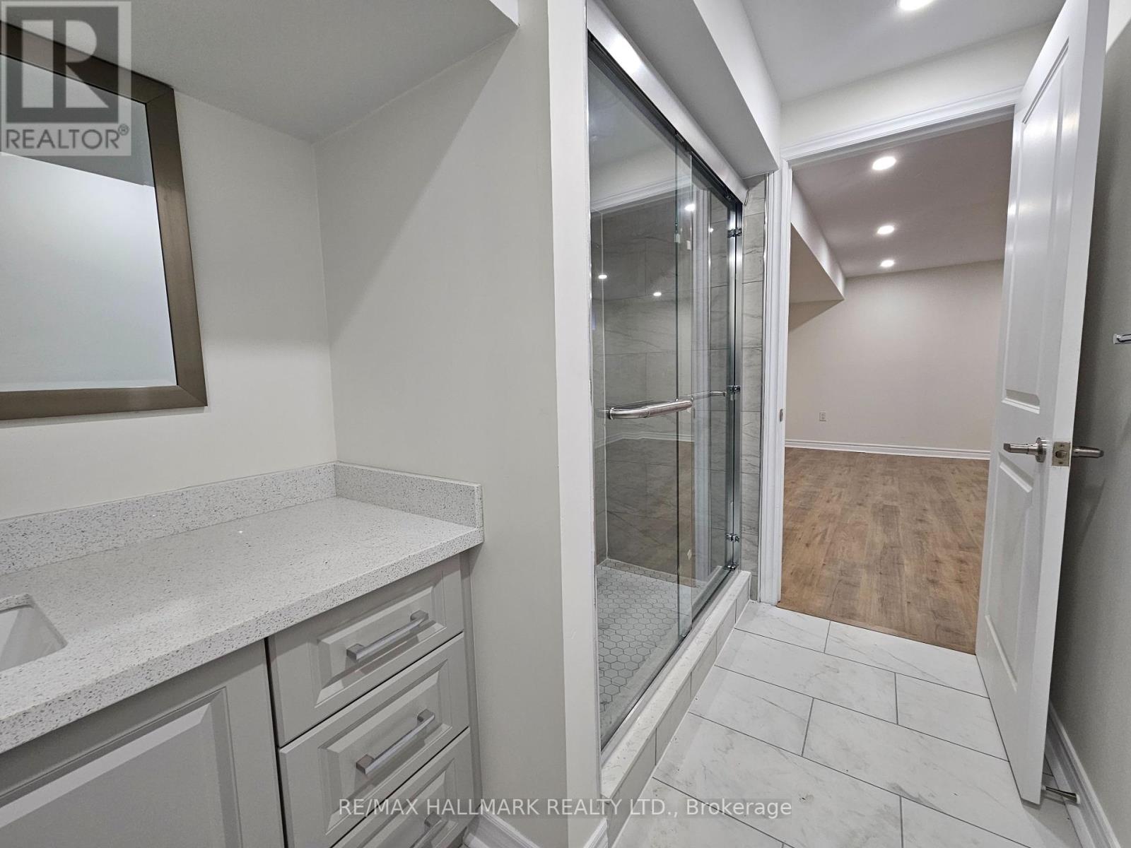 Unknown Address, ,     - Photo 13 - E12417099