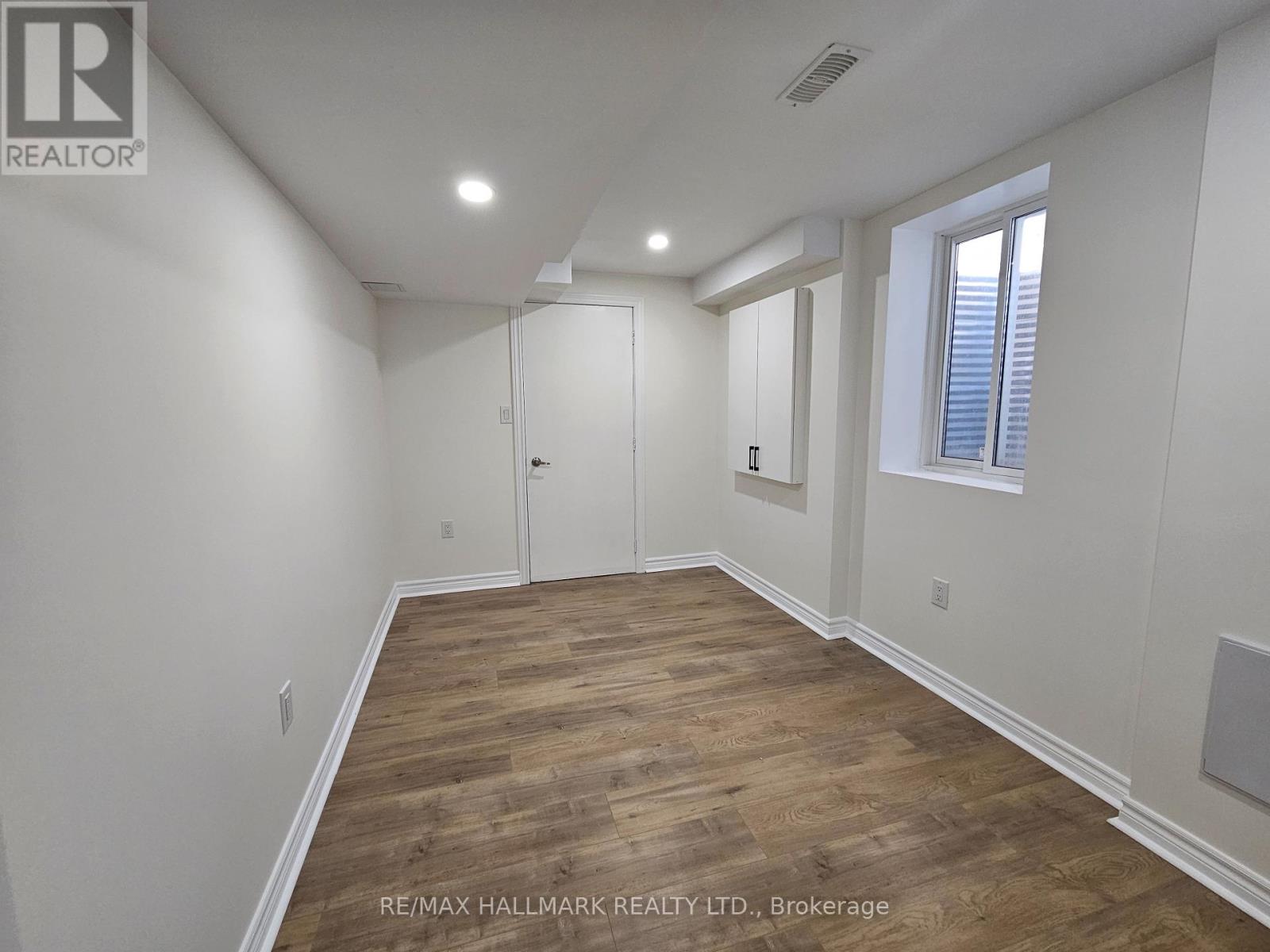 Unknown Address, ,     - Photo 21 - E12417099