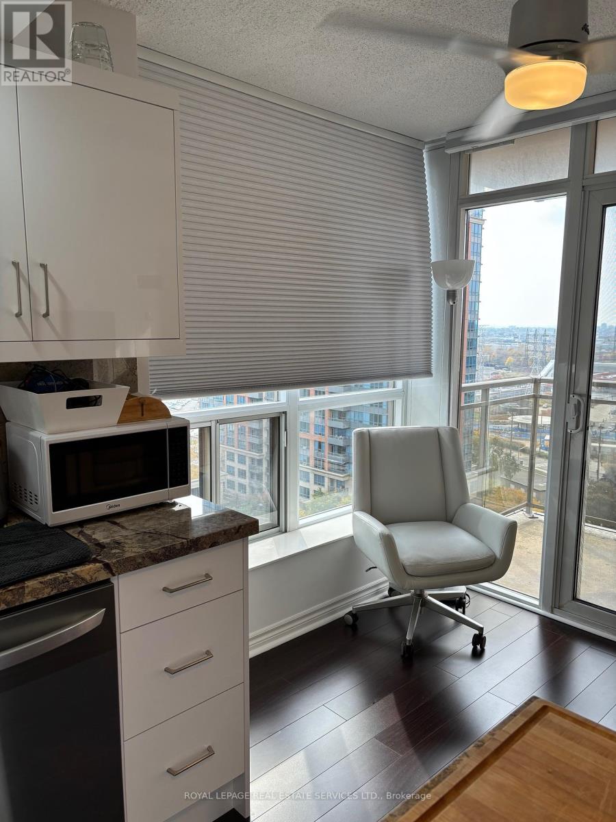 1210 - 5229 Dundas Street W, Toronto, Ontario  M9B 6L9 - Photo 13 - W12417869