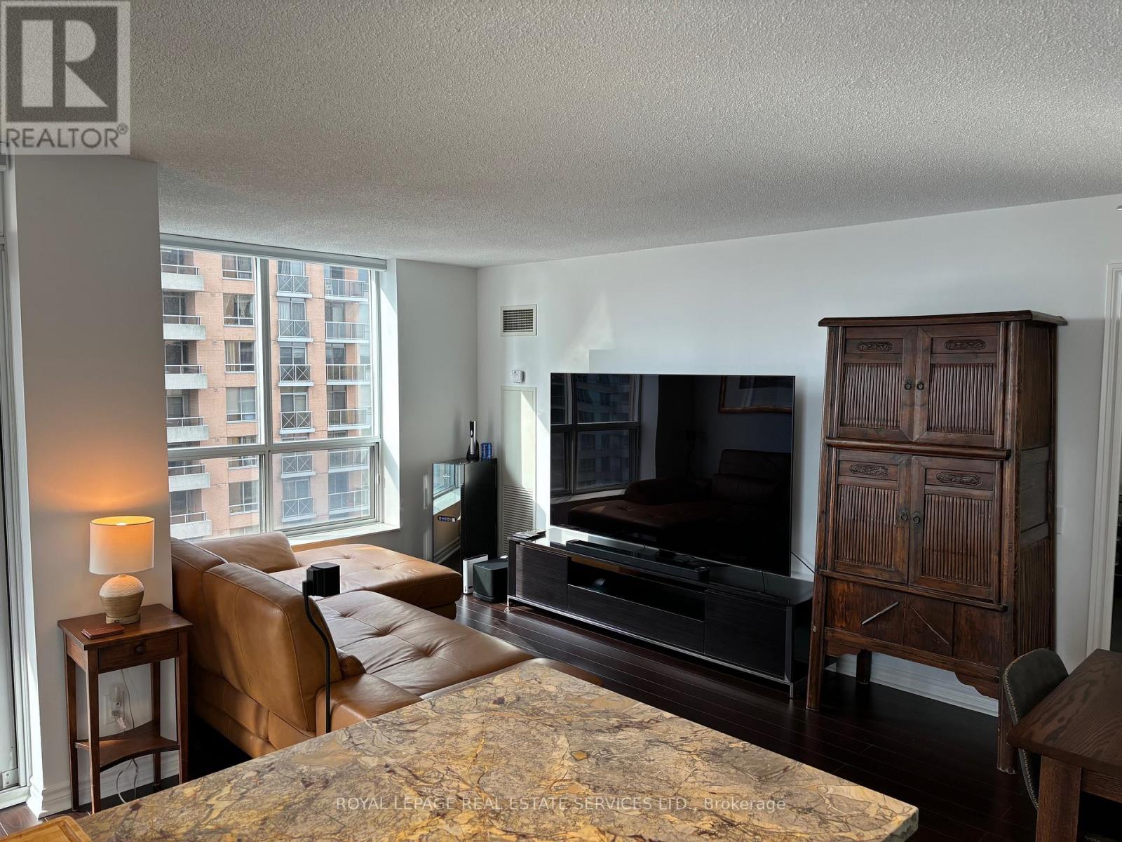 1210 - 5229 Dundas Street W, Toronto, Ontario  M9B 6L9 - Photo 15 - W12417869