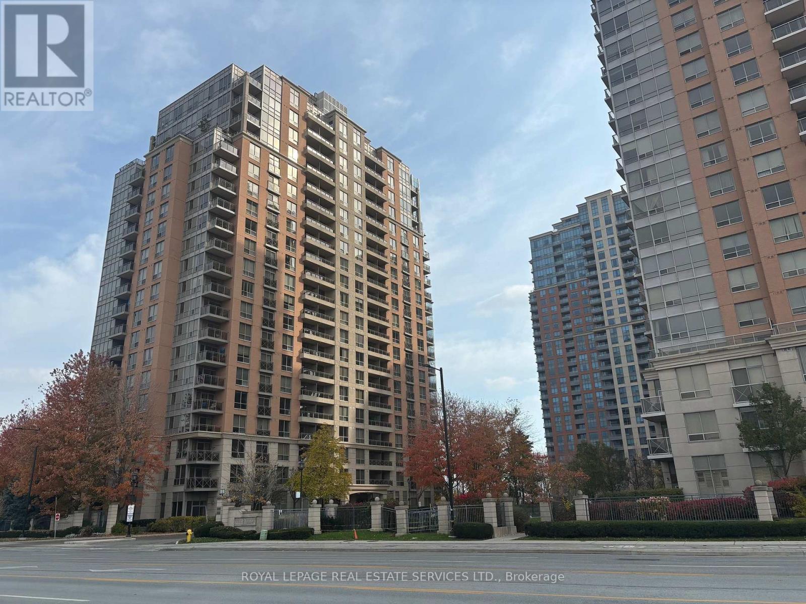 1210 - 5229 Dundas Street W, Toronto, Ontario  M9B 6L9 - Photo 27 - W12417869