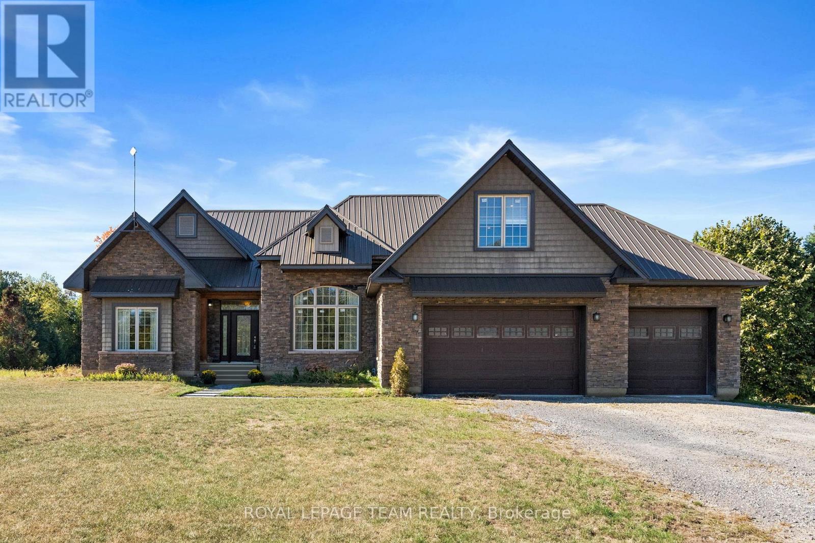 450 Davis Side Road, Beckwith, Ontario  K7A 4S7 - Photo 2 - X12417878