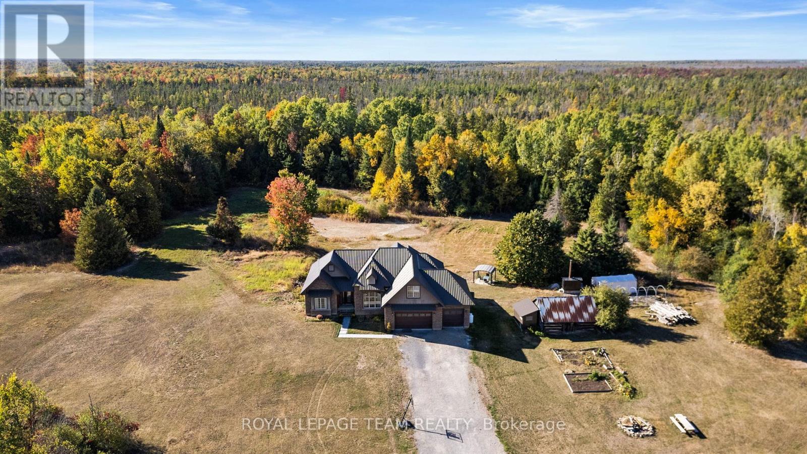 450 Davis Side Road, Beckwith, Ontario  K7A 4S7 - Photo 3 - X12417878