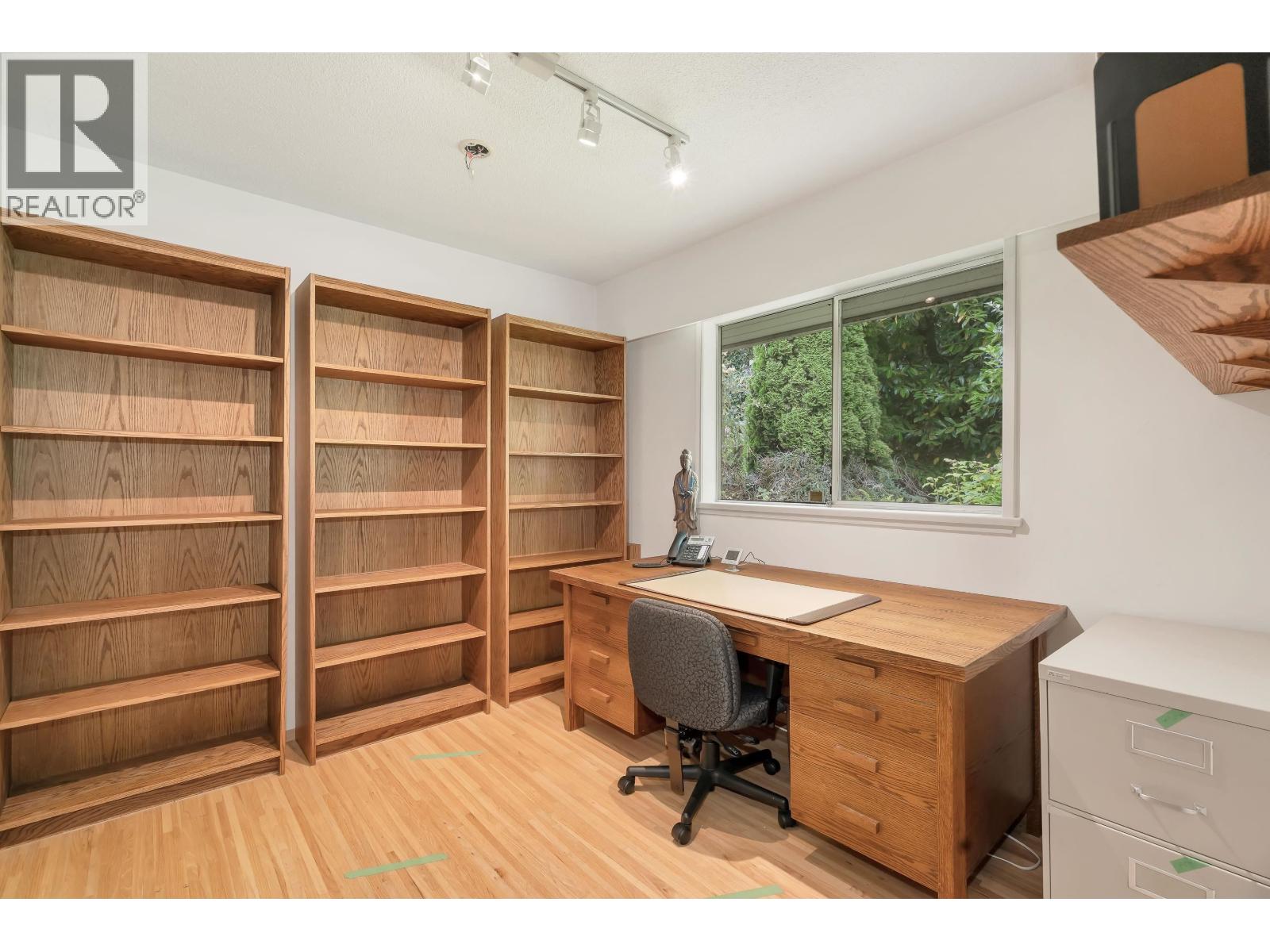 914 Baker Drive, Coquitlam, British Columbia  V3J 6X2 - Photo 18 - R3033340