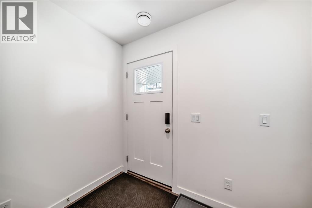 124 Spring Creek Common Sw, Calgary, Alberta  T3H 6E2 - Photo 4 - A2254172