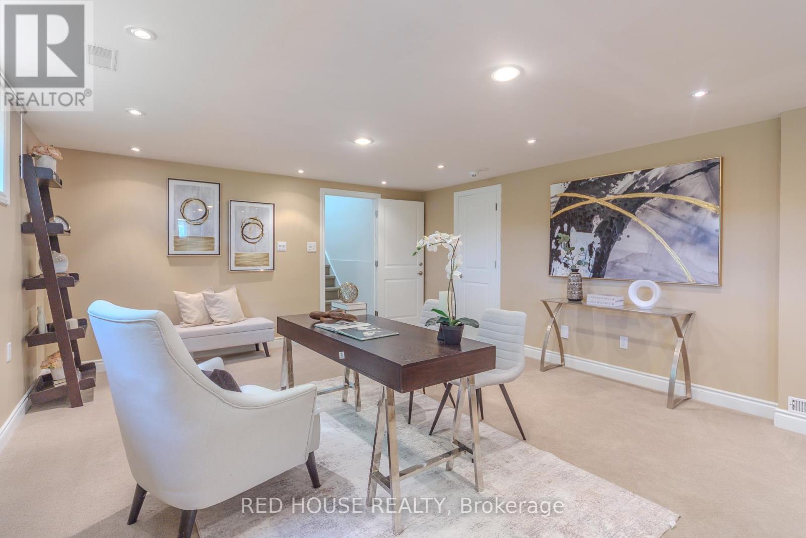 1253 Melton Drive, Mississauga, Ontario  L4Y 1L6 - Photo 29 - W12390937