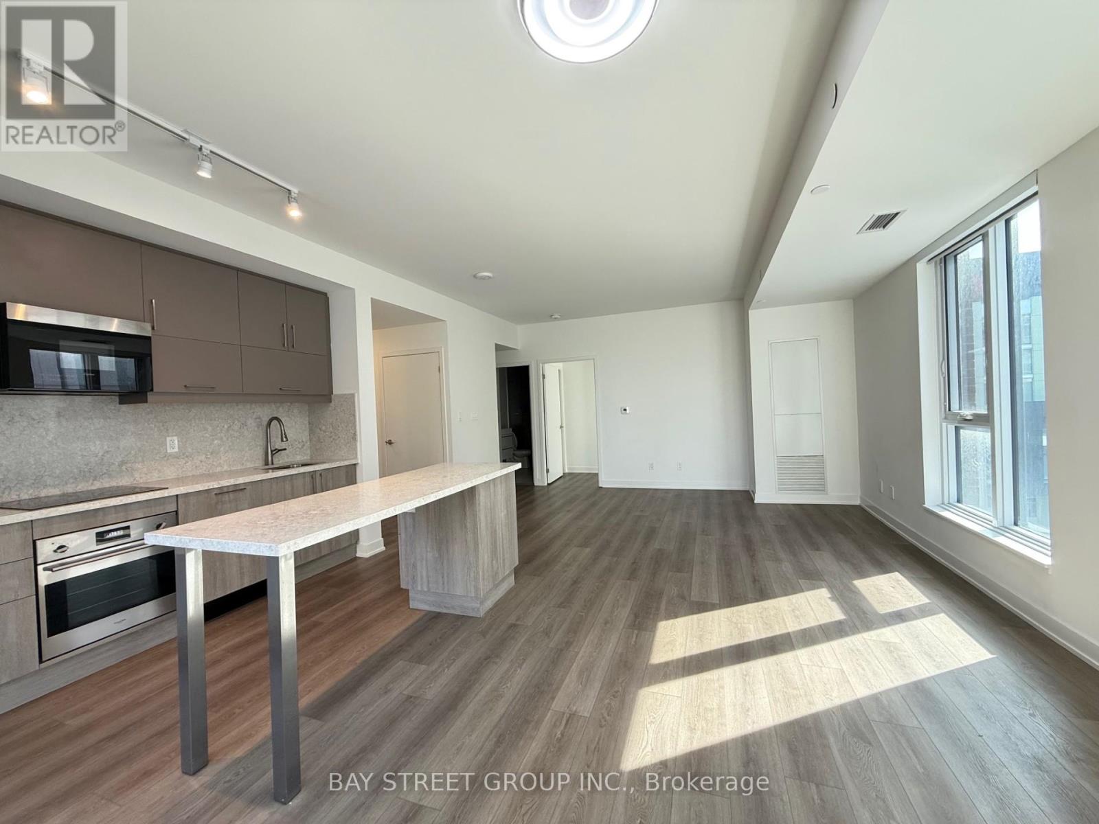 618 - 38 Simcoe Promenade, Markham, Ontario  L6G 1B3 - Photo 2 - N12417462