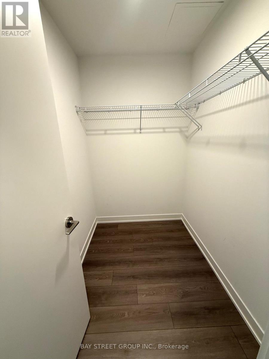 618 - 38 Simcoe Promenade, Markham, Ontario  L6G 1B3 - Photo 6 - N12417462