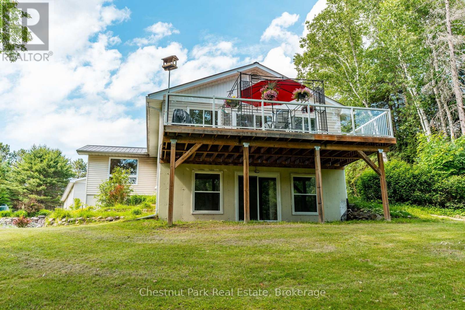 1054 Green Lake Road, Algonquin Highlands, Ontario  K0M 1J1 - Photo 35 - X12247900