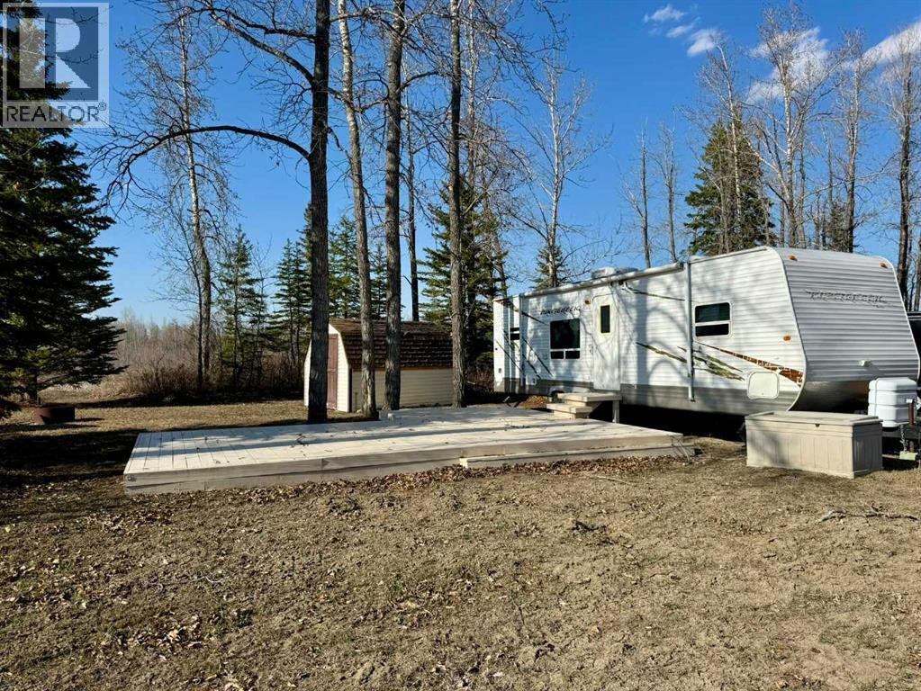 45, 4136 Highway 587, Rural Red Deer County, Alberta  T0M 1C0 - Photo 3 - A2216464