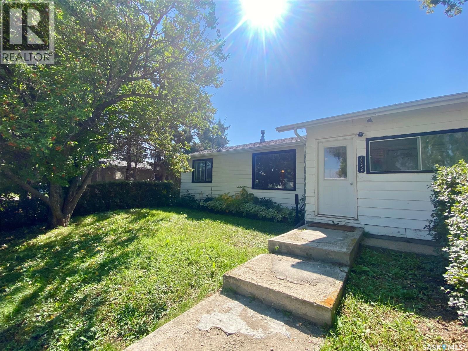 822 4th Avenue, Raymore, Saskatchewan  S0A 3J0 - Photo 2 - SK018975
