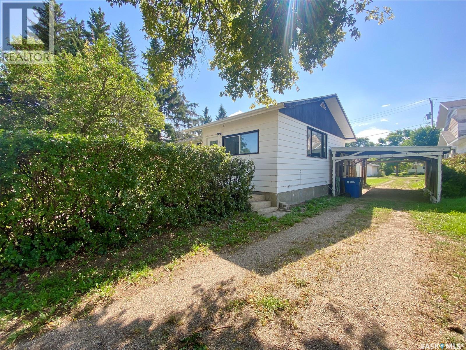 822 4th Avenue, Raymore, Saskatchewan  S0A 3J0 - Photo 29 - SK018975