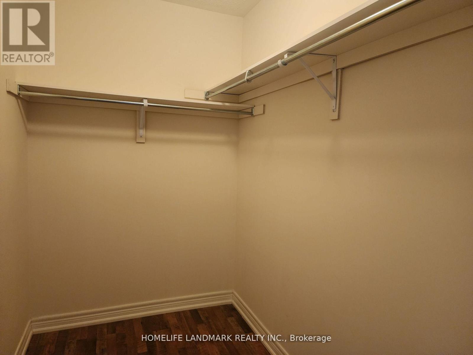 79 Roy Grove Way, Markham, Ontario  L6E 0T7 - Photo 5 - N12417894