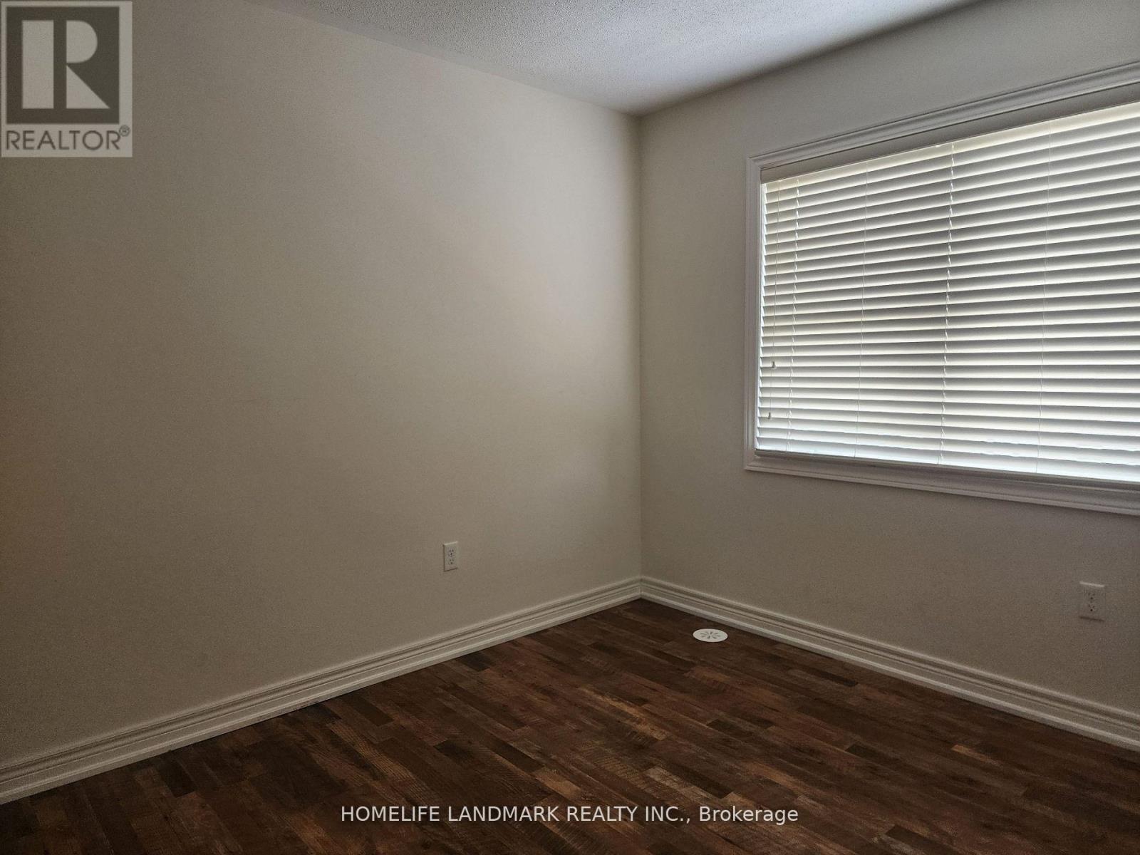 79 Roy Grove Way, Markham, Ontario  L6E 0T7 - Photo 8 - N12417894