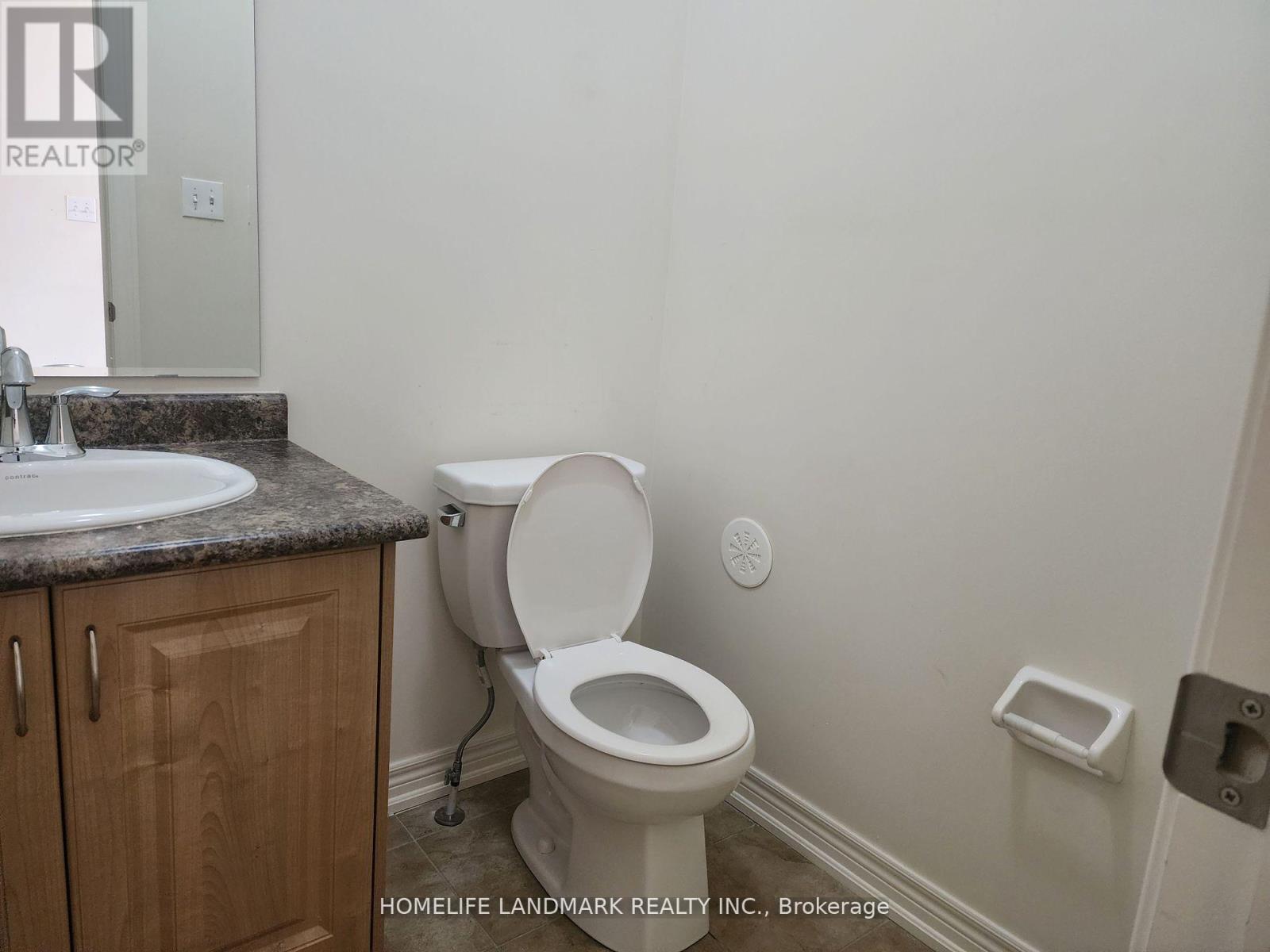 79 Roy Grove Way, Markham, Ontario  L6E 0T7 - Photo 9 - N12417894