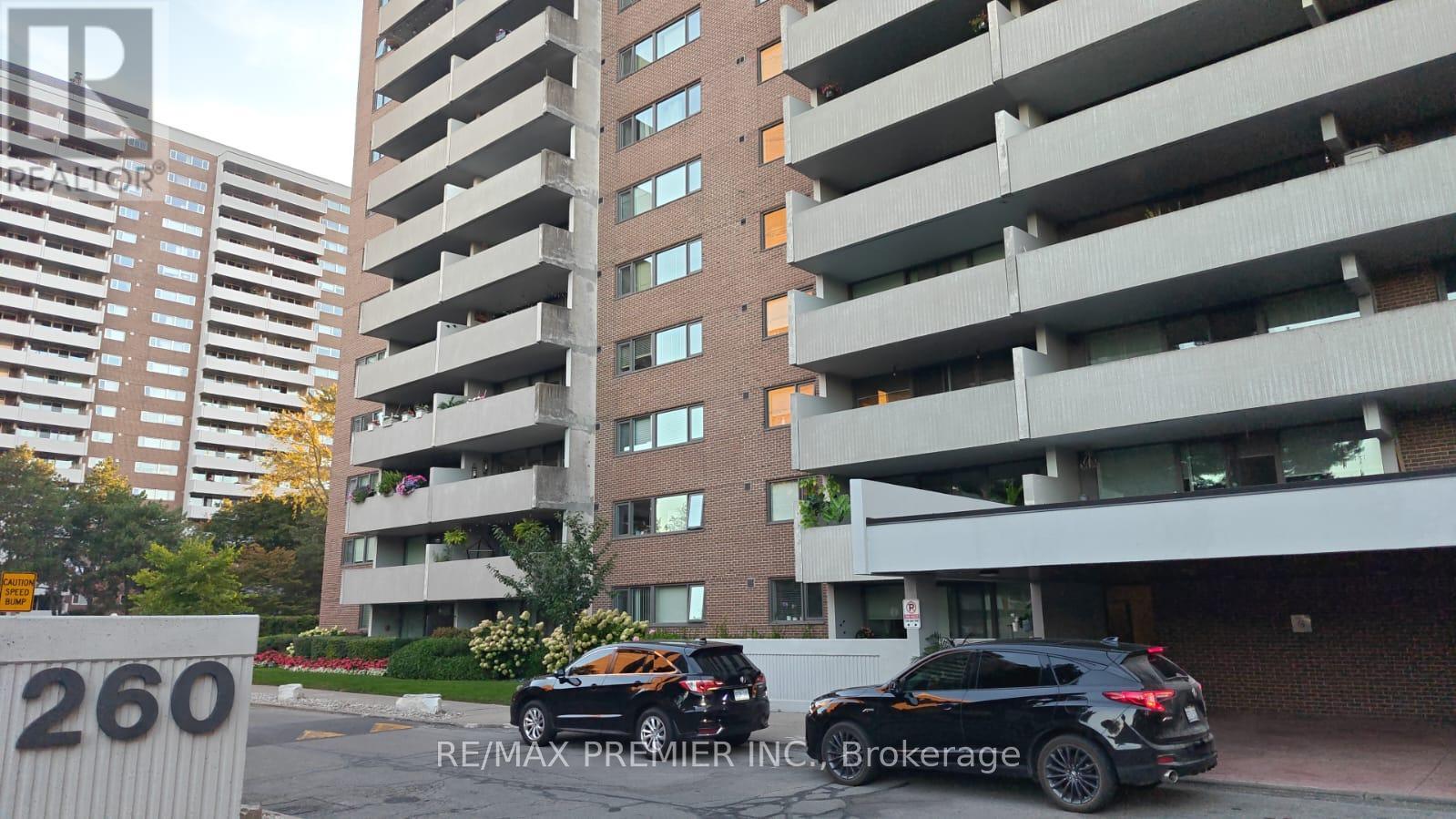 1105 - 260 Scarlett Road, Toronto, Ontario  M6N 4X6 - Photo 1 - W12417896