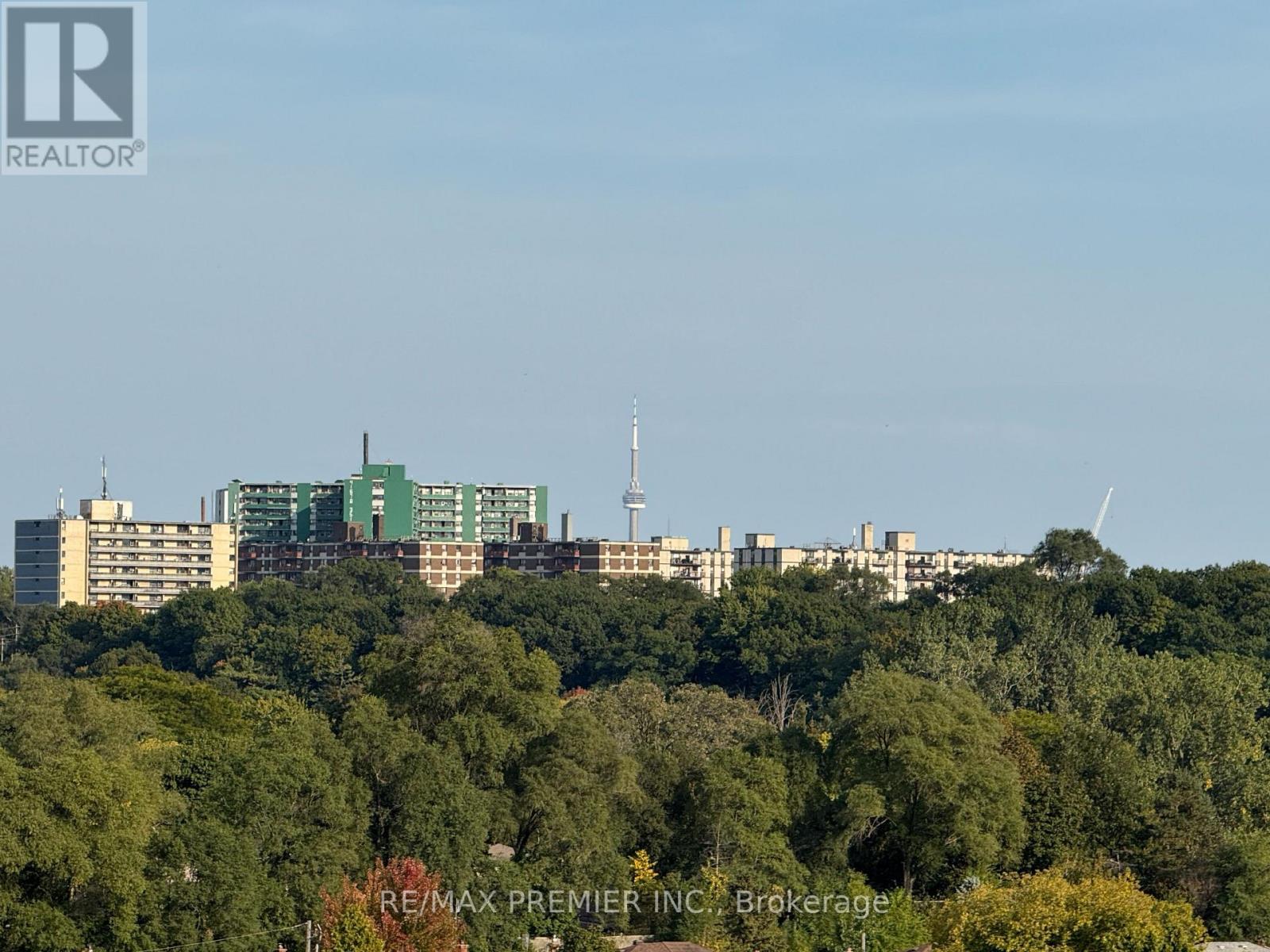 1105 - 260 Scarlett Road, Toronto, Ontario  M6N 4X6 - Photo 13 - W12417896