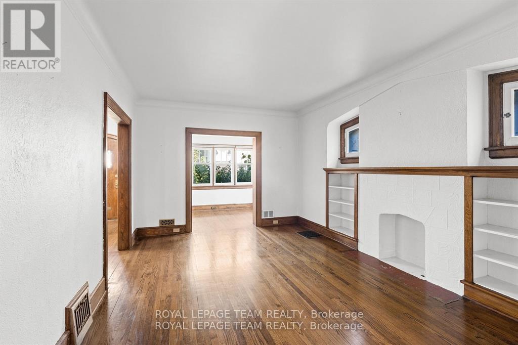 131 Acacia Avenue, Ottawa, Ontario  K1M 0R2 - Photo 10 - X12417899