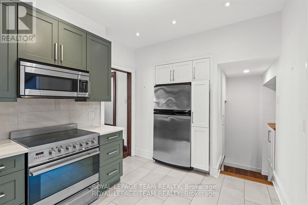 131 Acacia Avenue, Ottawa, Ontario  K1M 0R2 - Photo 11 - X12417899