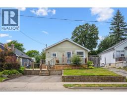 26 CHALMERS Street S, cambridge, Ontario