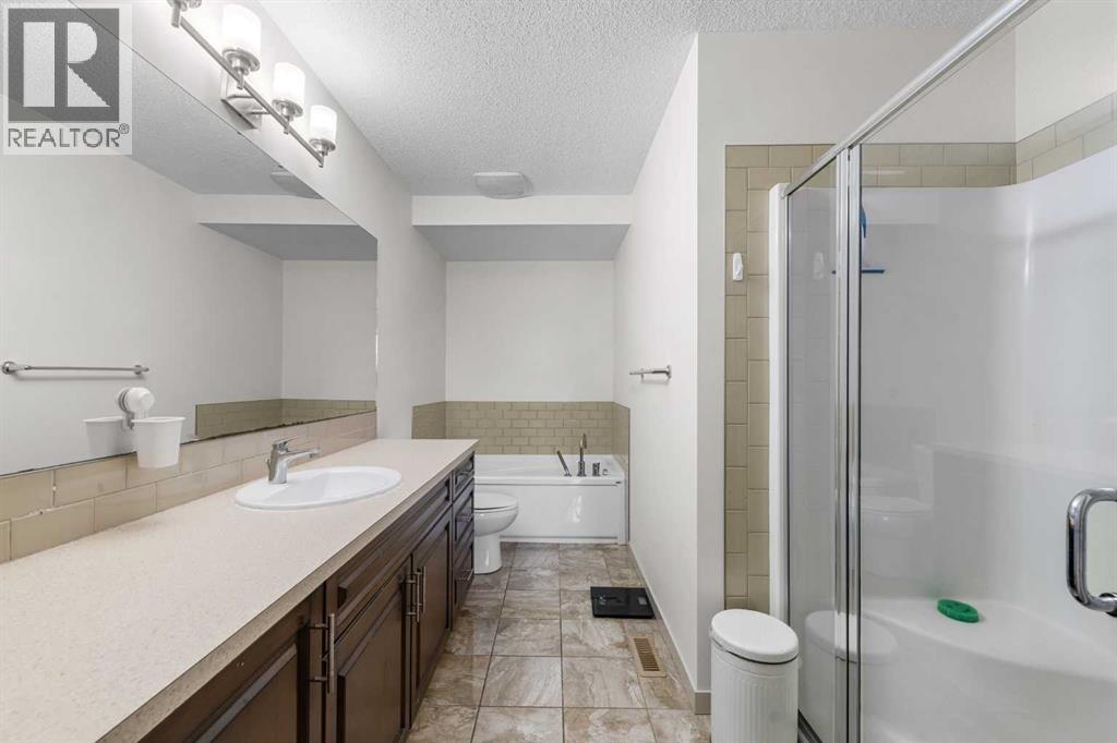 107 Masters Heights Se, Calgary, Alberta  T3M 2M8 - Photo 26 - A2257319