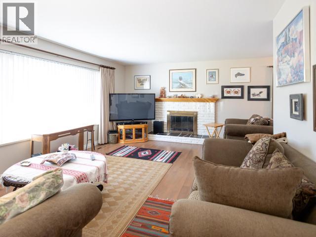 7117 Tahsis Street, Powell River, British Columbia  V8A 1G6 - Photo 7 - 19344