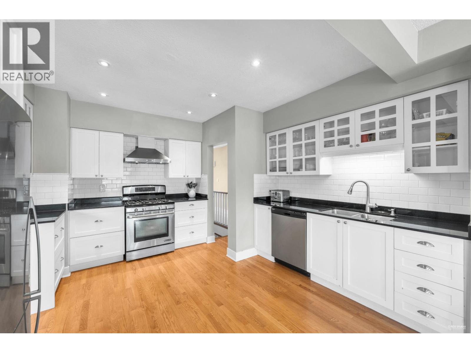 3178 W 16th Avenue, Vancouver, British Columbia  V6K 3E1 - Photo 5 - R3042646