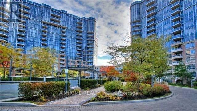 1558 - 23 COX BOULEVARD, Markham, Ontario