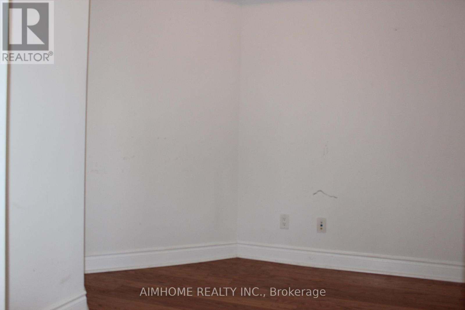 1558 - 23 Cox Boulevard, Markham, Ontario  L3R 7Z9 - Photo 9 - N12417904