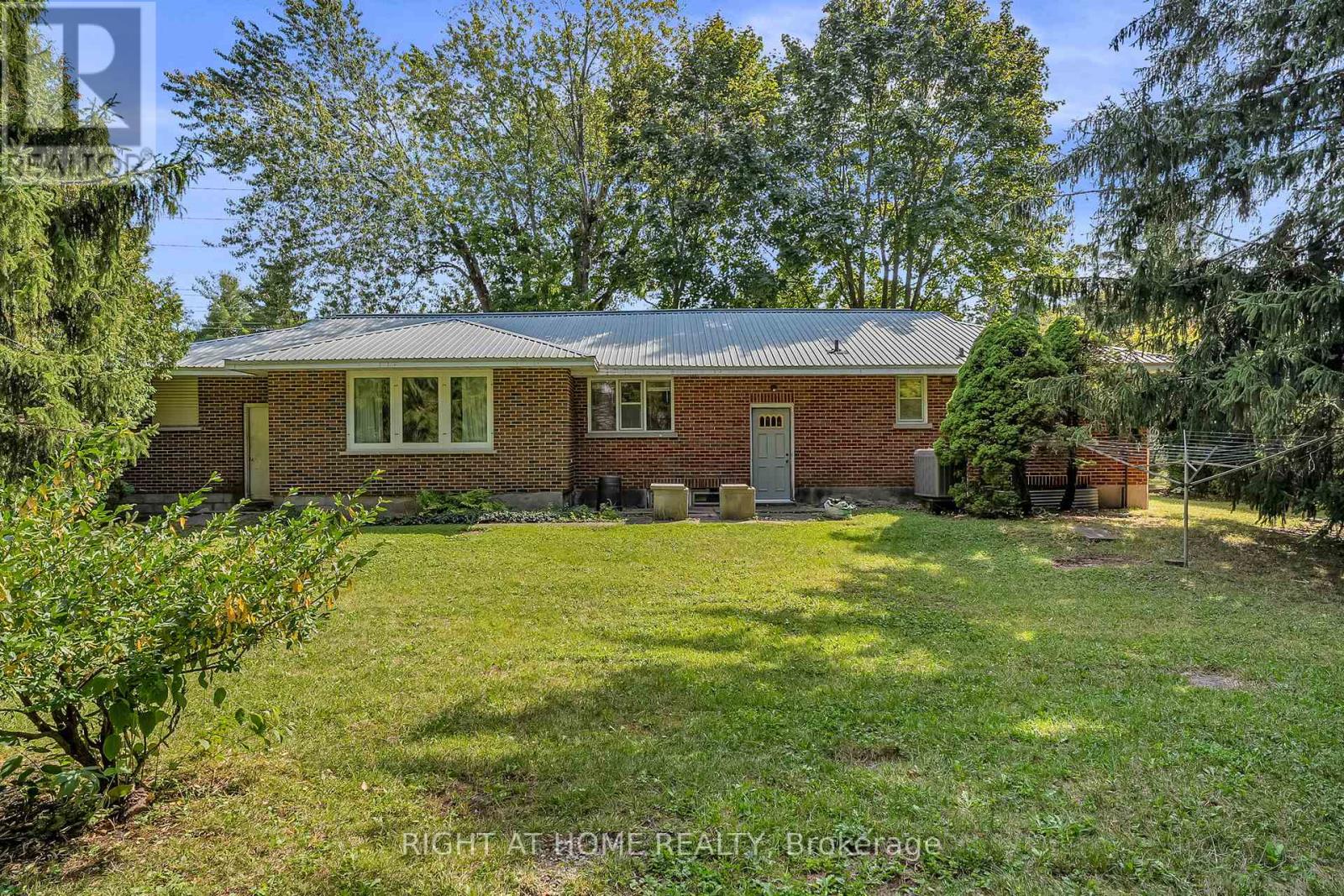 356 Conlin Road E, Oshawa, Ontario  L1L 0M9 - Photo 5 - E12417913