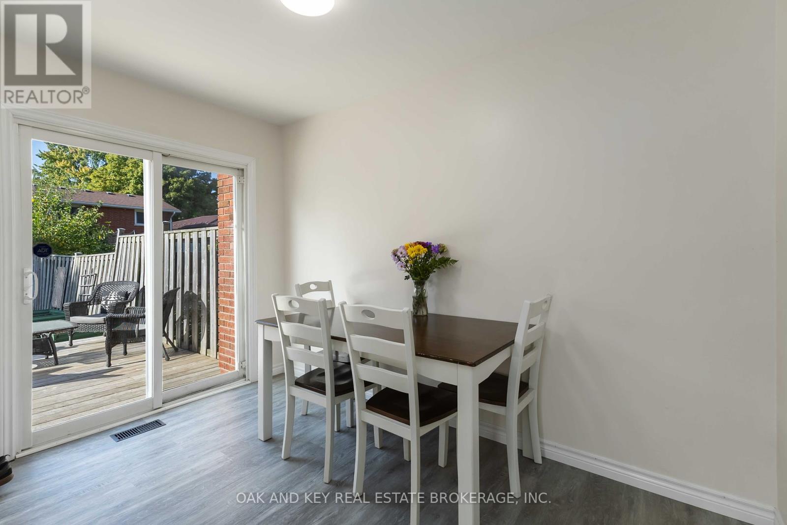 262 Admiral Drive, London East, Ontario  N5V 1J1 - Photo 20 - X12417915