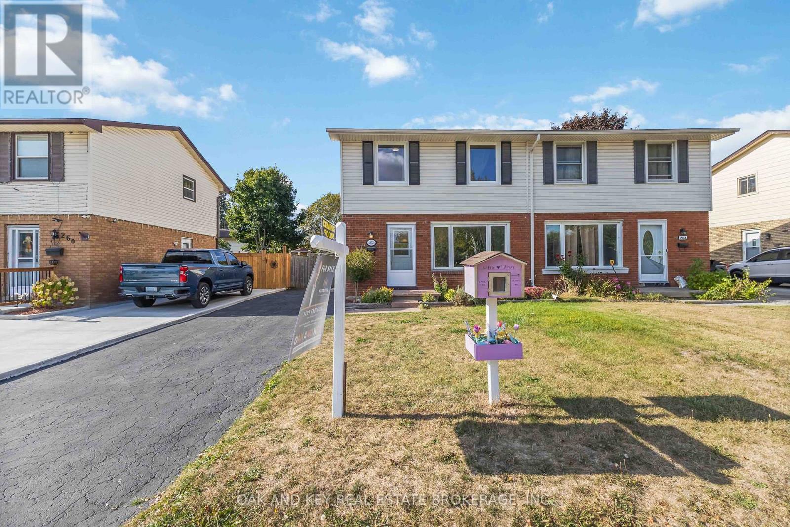 262 Admiral Drive, London East, Ontario  N5V 1J1 - Photo 3 - X12417915