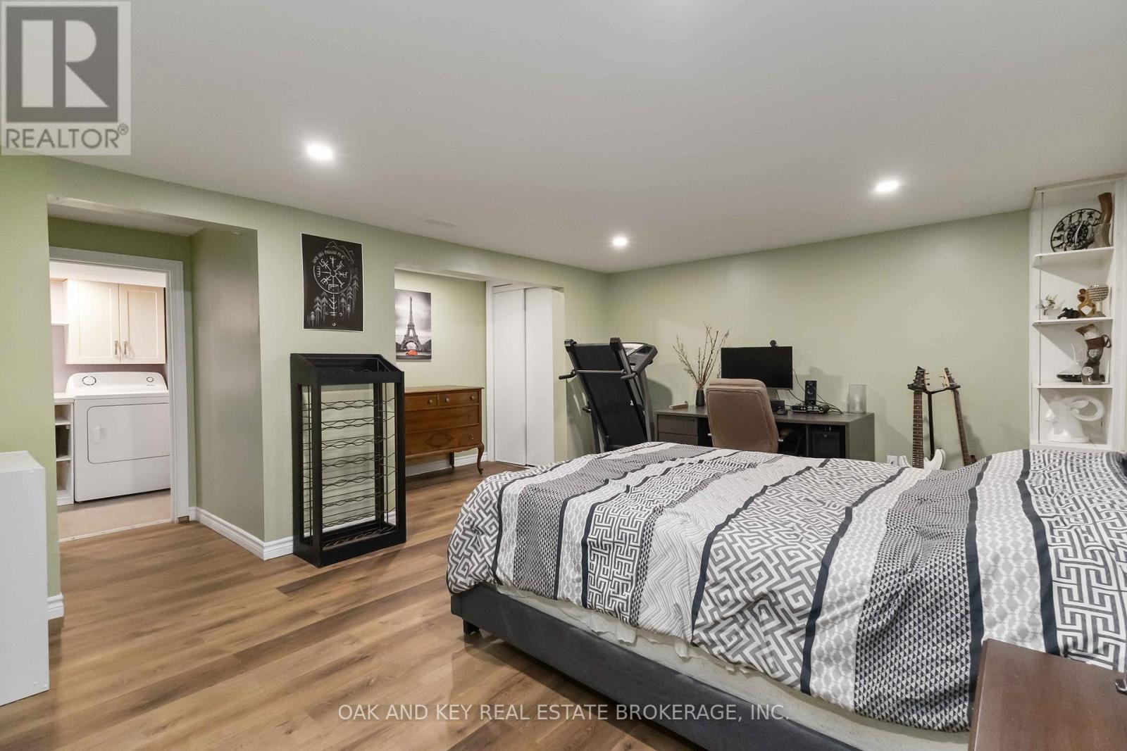 262 Admiral Drive, London East, Ontario  N5V 1J1 - Photo 32 - X12417915