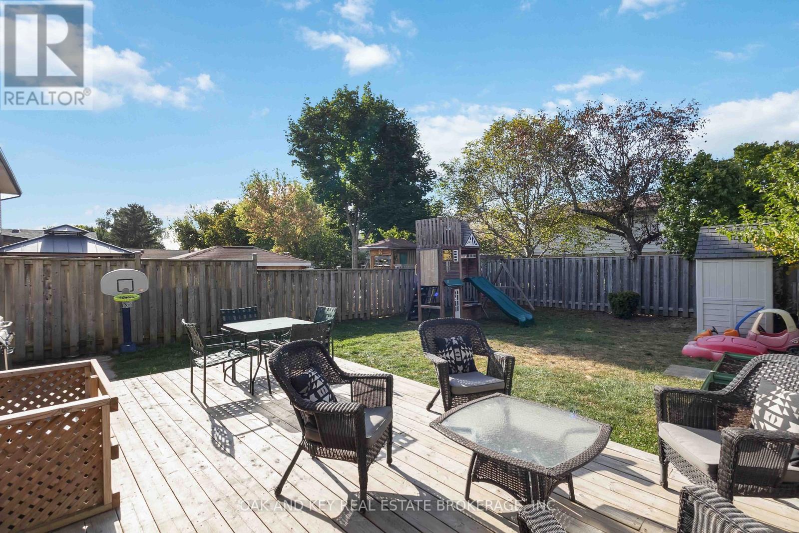 262 Admiral Drive, London East, Ontario  N5V 1J1 - Photo 39 - X12417915