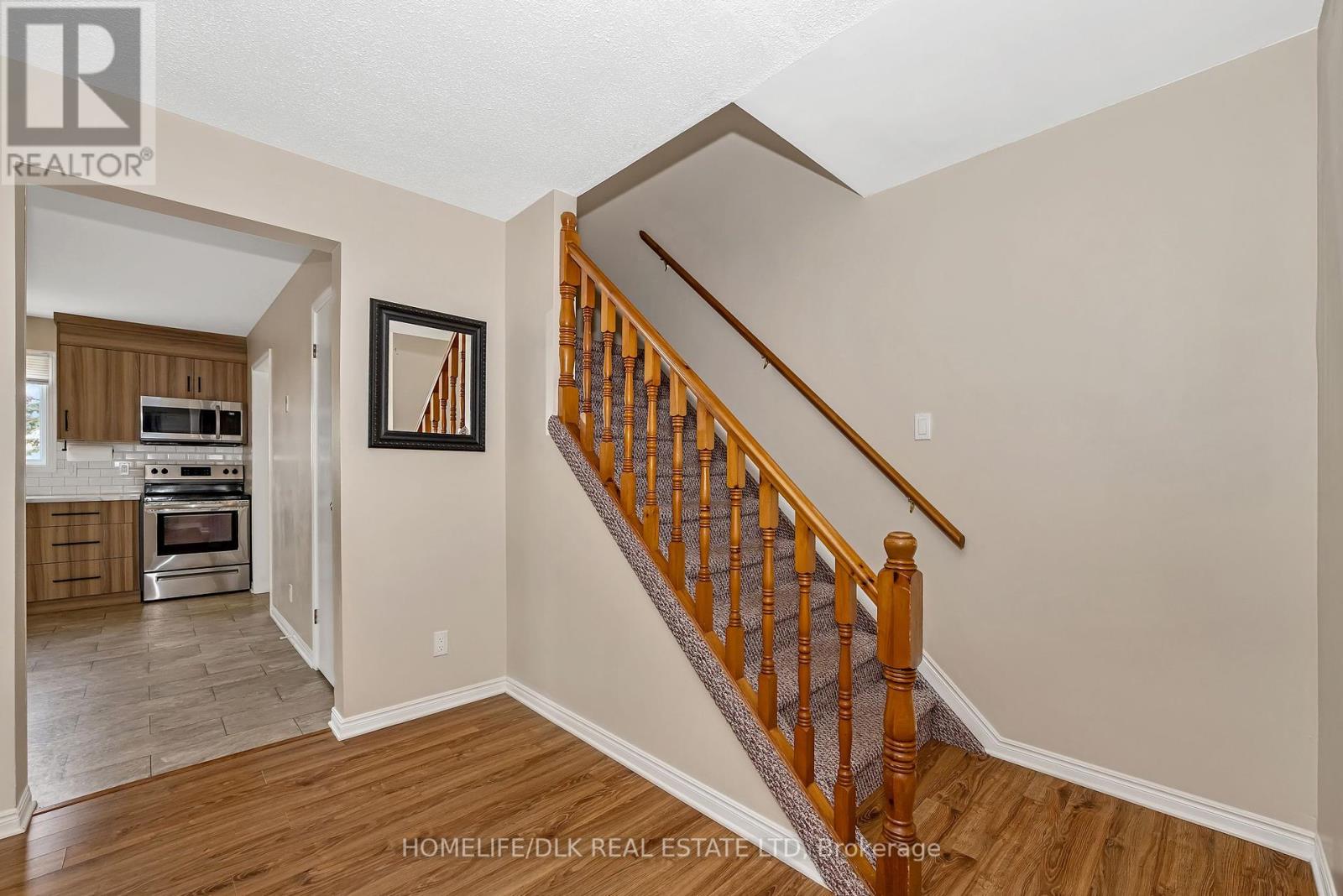 8 Carman Court, South Dundas, Ontario  K0E 1K0 - Photo 16 - X12417924