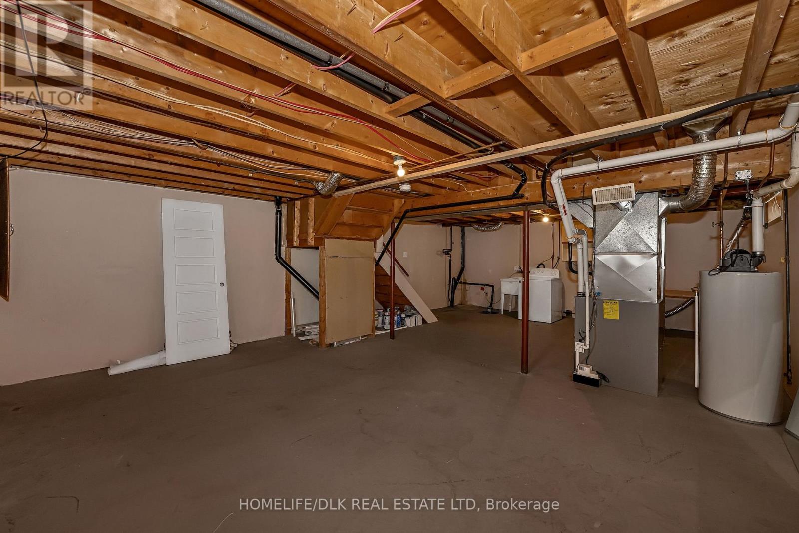 8 Carman Court, South Dundas, Ontario  K0E 1K0 - Photo 28 - X12417924