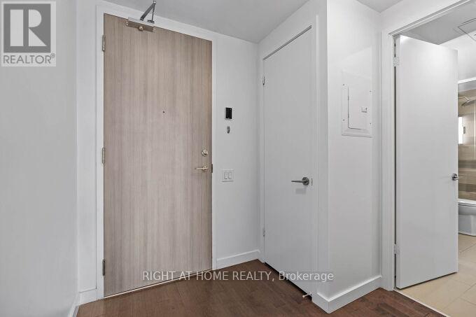 2501 - 390 Cherry Street, Toronto, Ontario  M5A 0E2 - Photo 5 - C12417911