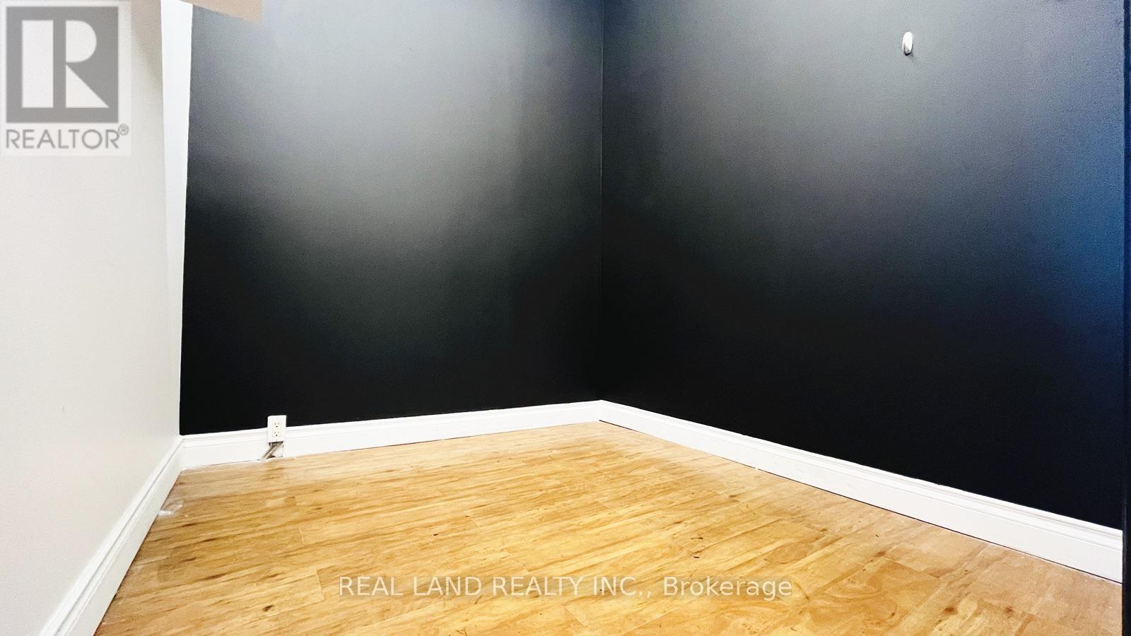 33 King Street E, Oshawa (Central), Ontario  L1H 1B2 - Photo 18 - E12417914