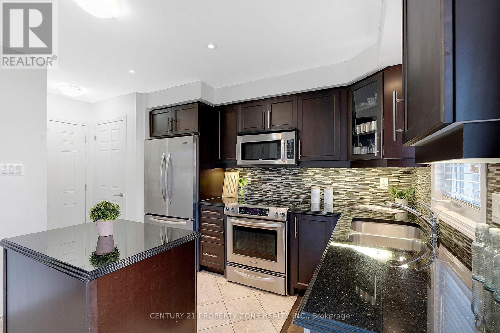 937 Dice Way, Milton, Ontario  L9T 8C9 - Photo 19 - W12417928