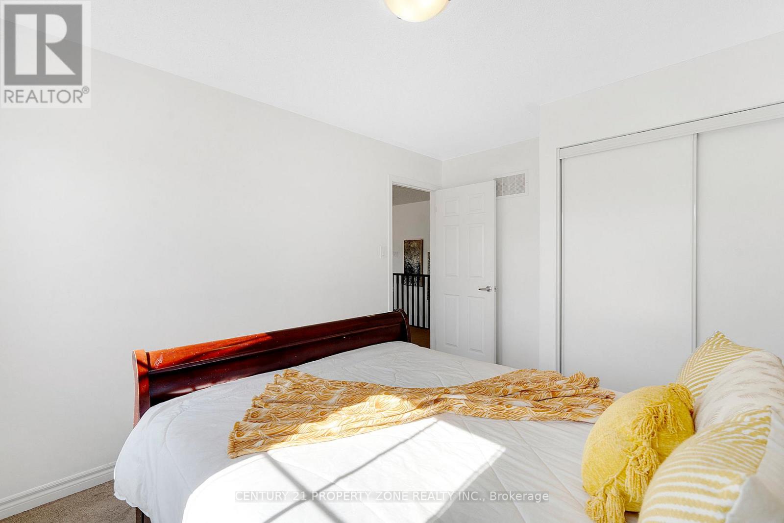 937 Dice Way, Milton, Ontario  L9T 8C9 - Photo 27 - W12417928