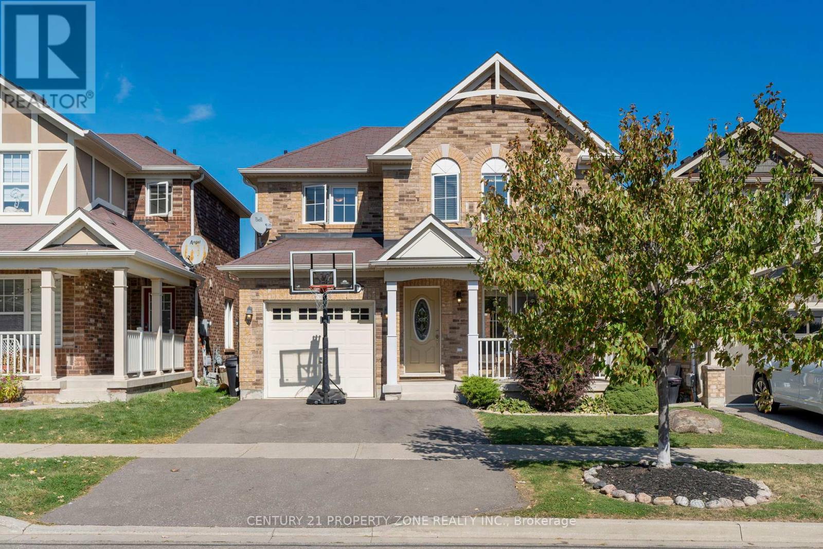 937 Dice Way, Milton, Ontario  L9T 8C9 - Photo 7 - W12417928