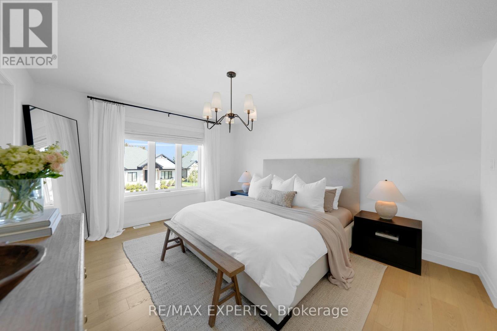31 Carriage Crossing, Mapleton, Ontario  N0G 1P0 - Photo 27 - X12417908