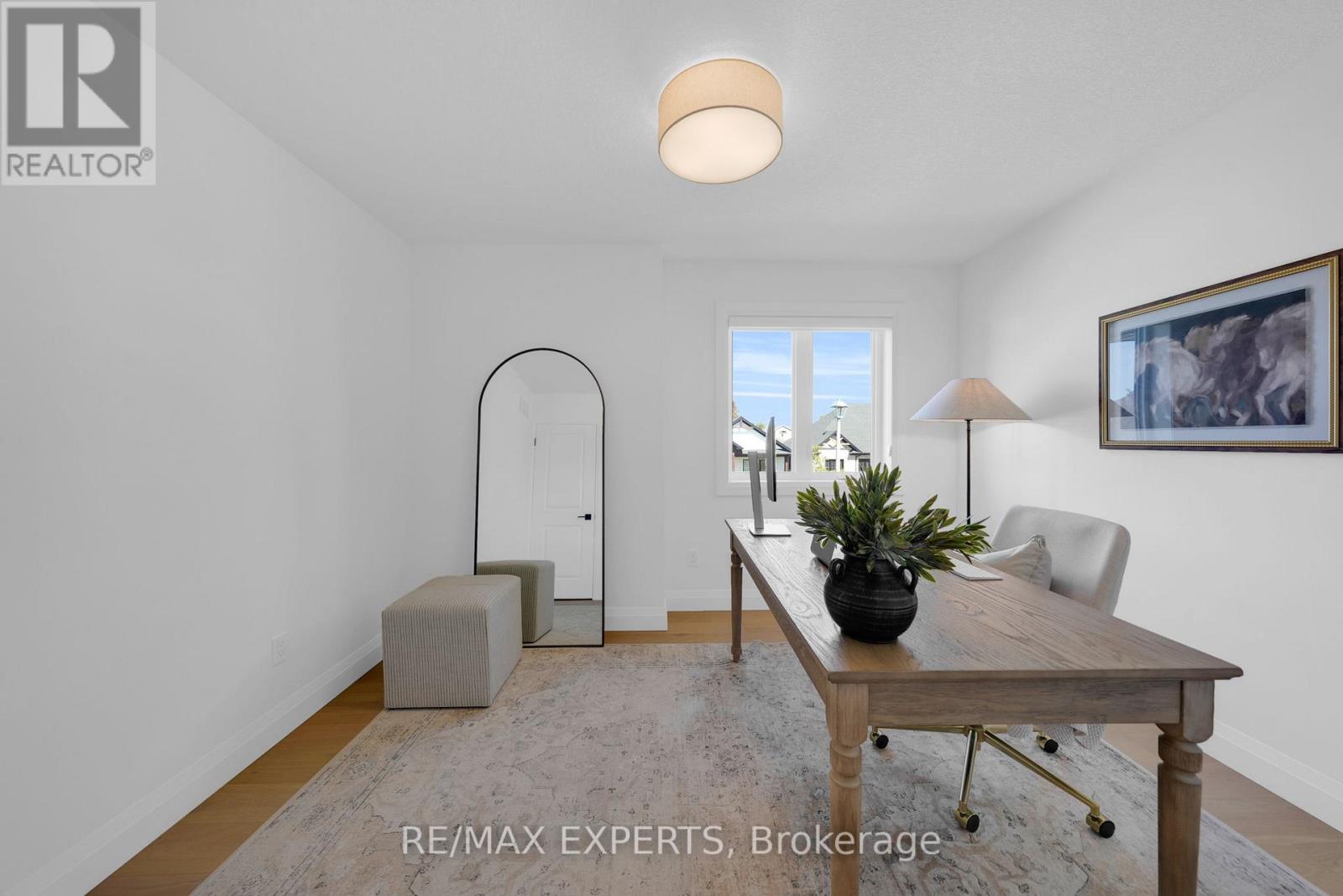 31 Carriage Crossing, Mapleton, Ontario  N0G 1P0 - Photo 37 - X12417908
