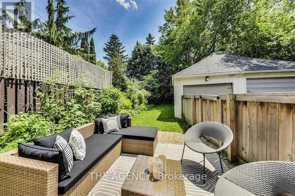 523 Soudan Avenue, Toronto, Ontario  M4S 1X1 - Photo 24 - C12417935