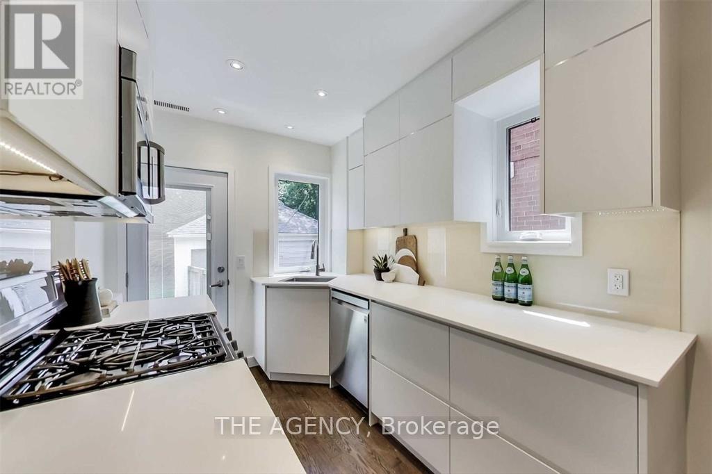523 Soudan Avenue, Toronto, Ontario  M4S 1X1 - Photo 8 - C12417935