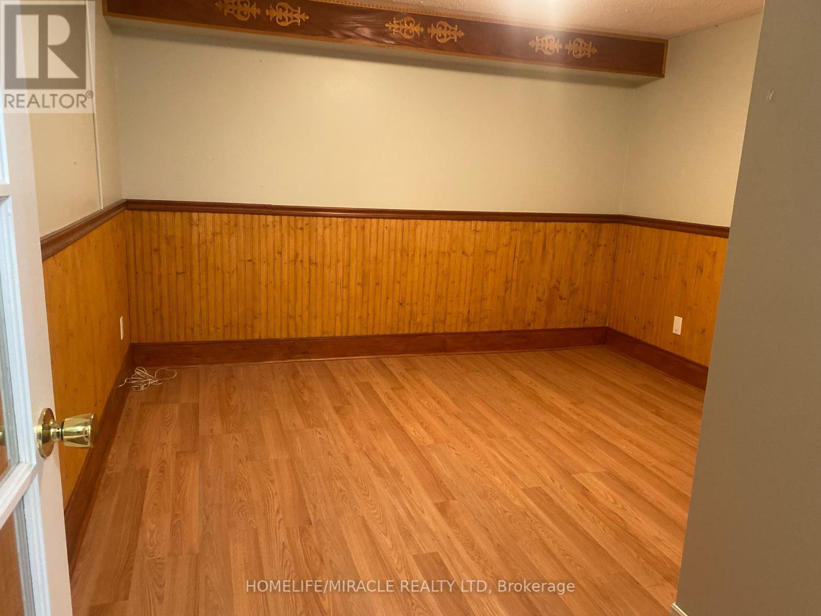 1300 Belair Crescent, Oshawa (Eastdale), Ontario  L1K 1H1 - Photo 13 - E12417951