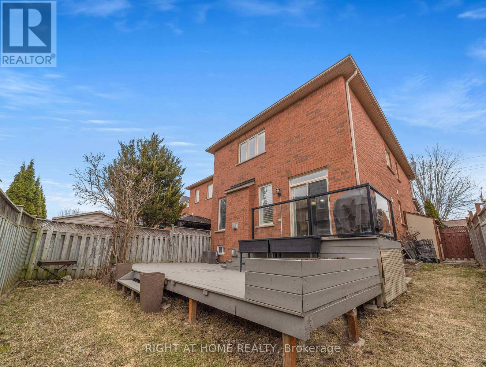 63 Chelton Drive, Richmond Hill (Oak Ridges), Ontario  L4E 4A8 - Photo 35 - N12417950