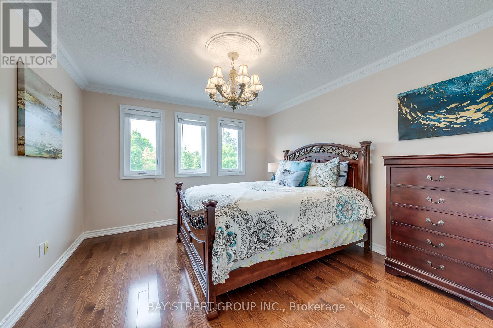 1394 Peartree Circle, Oakville, Ontario  L6M 2J1 - Photo 35 - W12417937